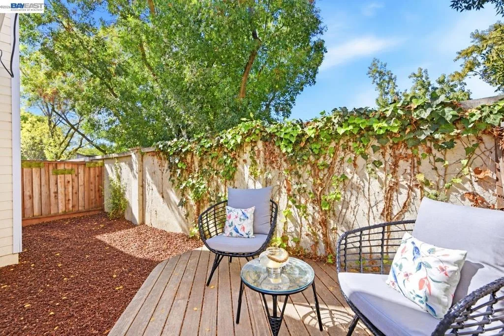 Photo of 6333 Potrero Dr