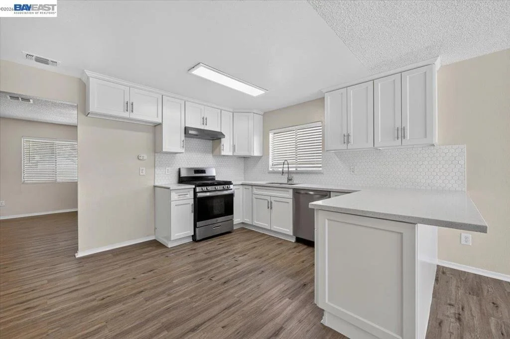 Photo of 2650 Colony Dr