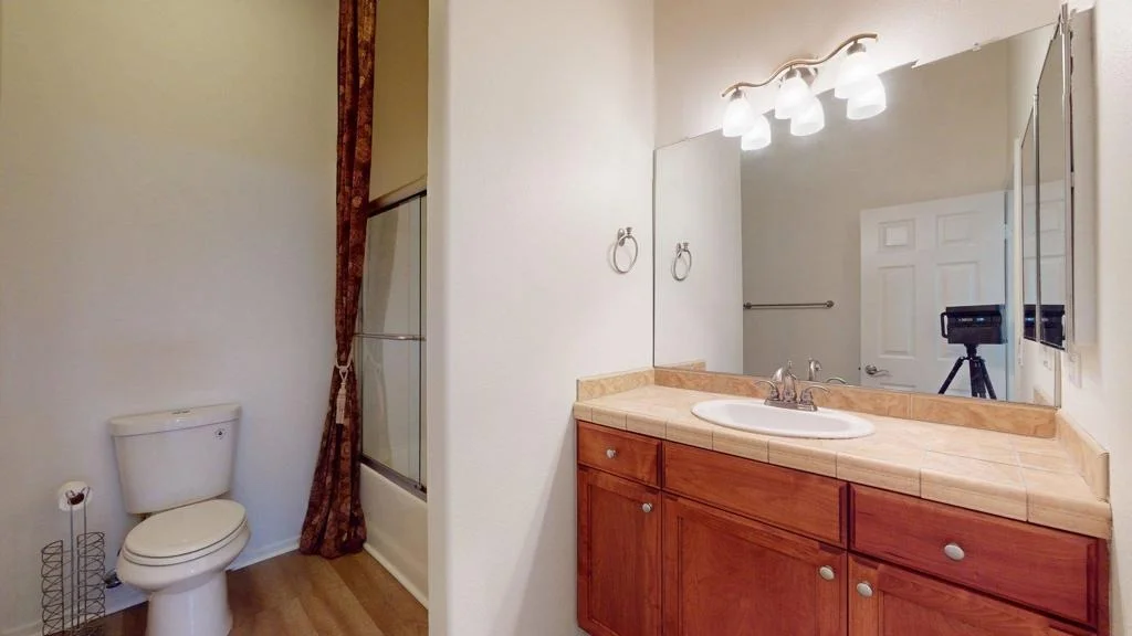 Photo of 41443 Balaclava Drive