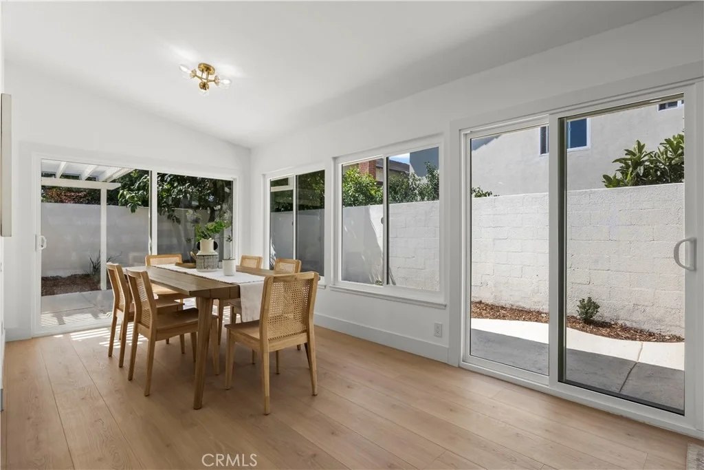 Photo of 3582 Carmel