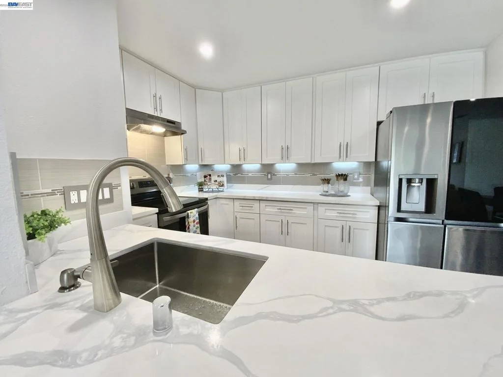 Photo of 277 Hackamore Cmn