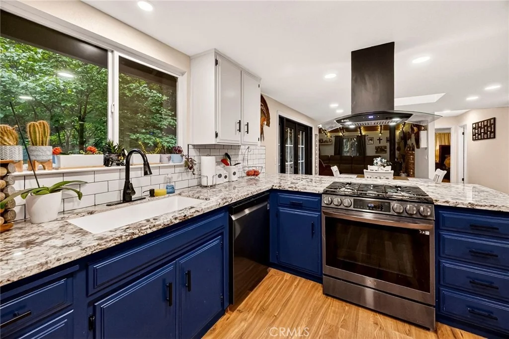 Photo of 14395 Skyway