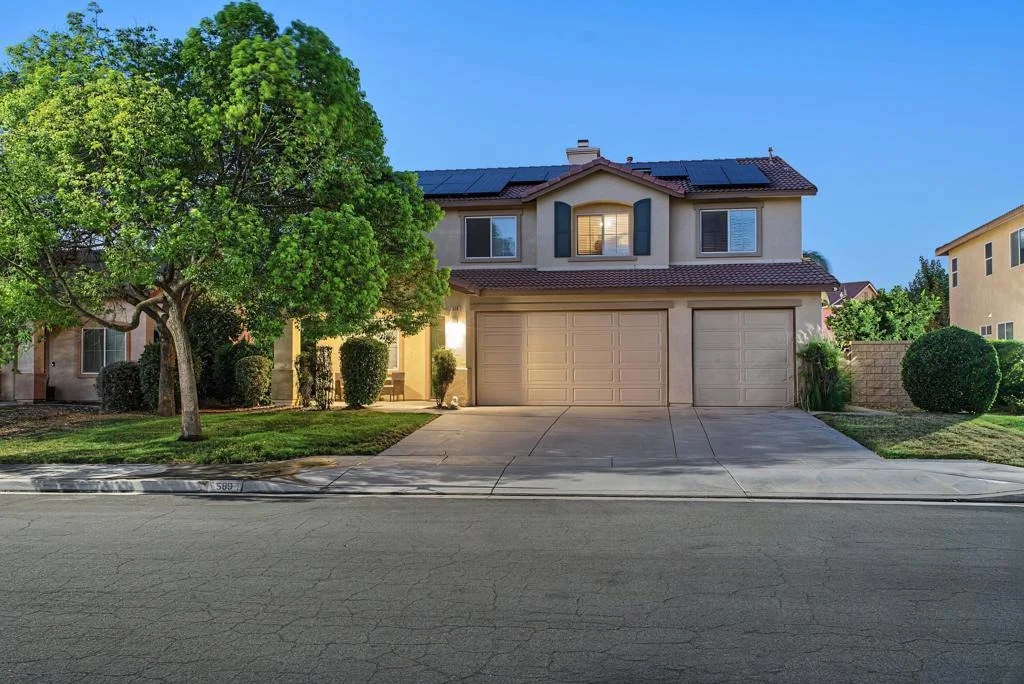 Photo of 589 Foxglen Drive