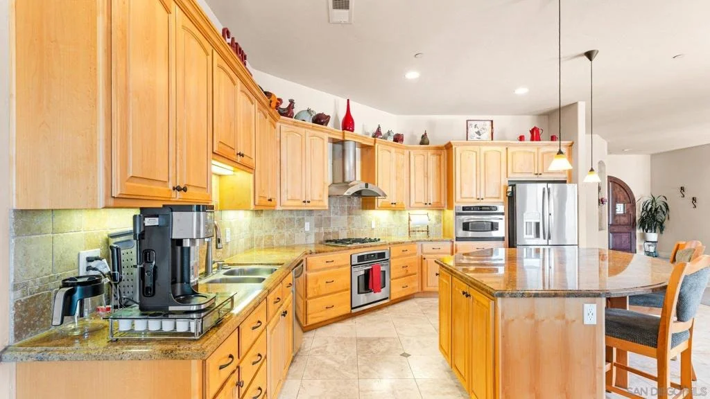 Photo of 1485 Santa Fe Hills