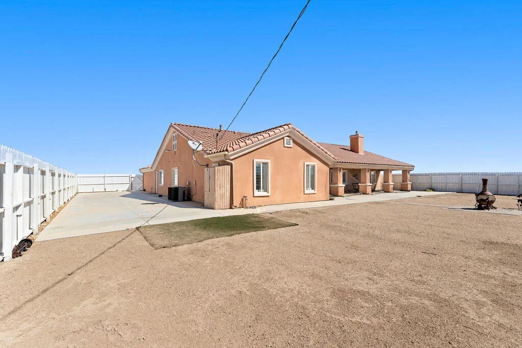 Photo of 1251 Riviera Circle