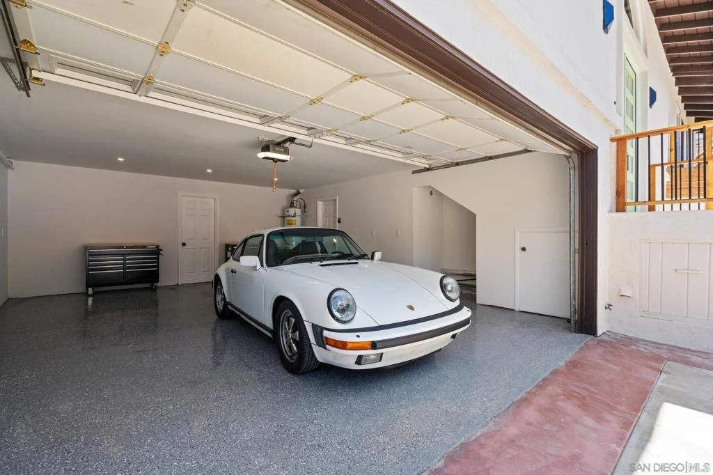 Photo of 4242 Avenida Gregory