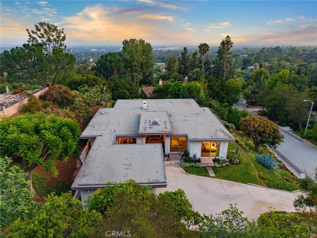 Photo of 598 Camillo Road