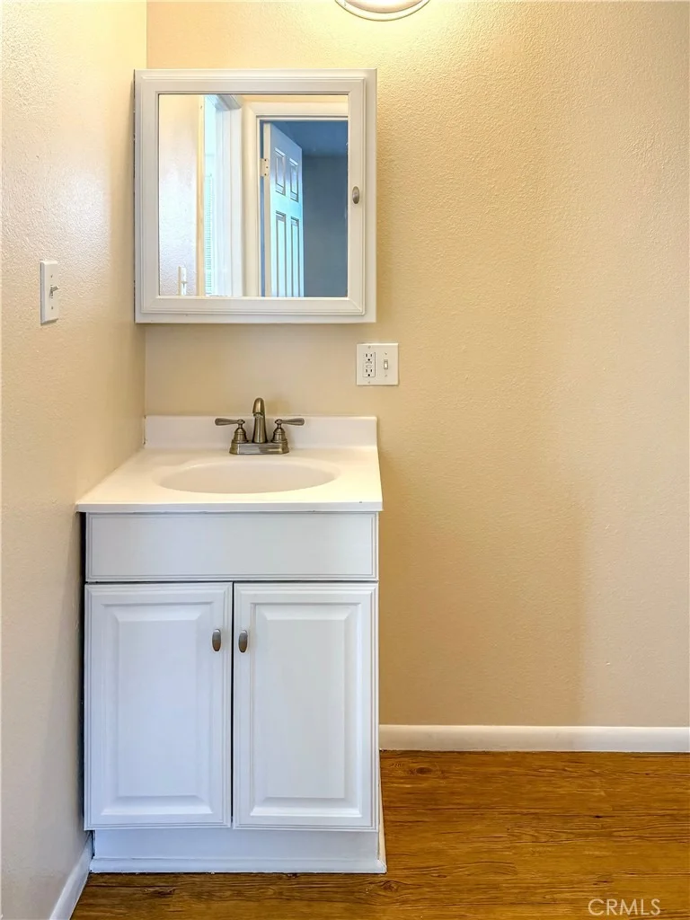 Photo of 215 Cibola