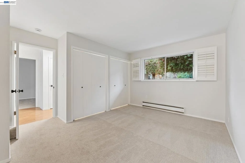 Photo of Unit 116 at 339 Broadway