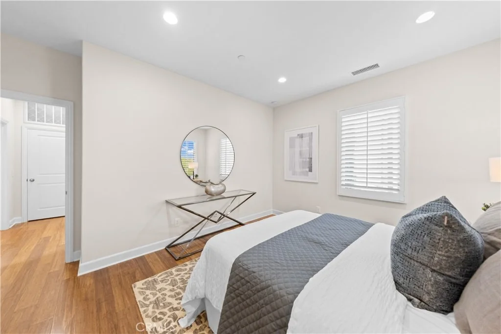 Photo of 79 Honeyflower