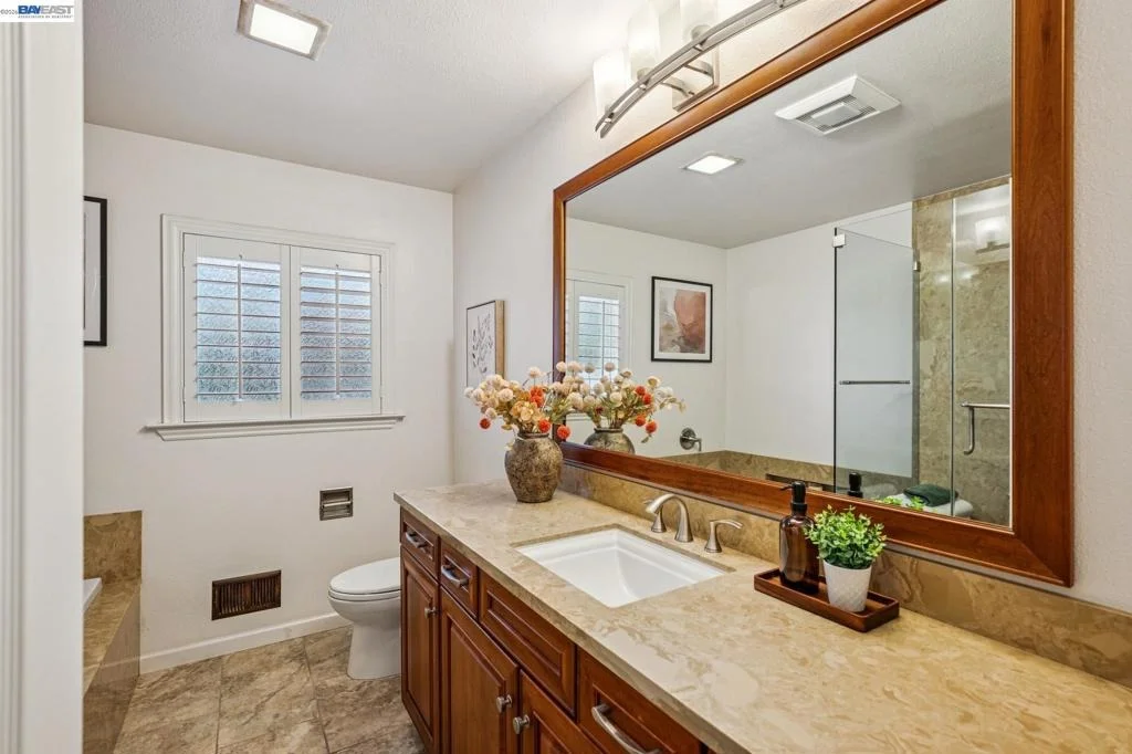 Photo of 1312 Eastshore Dr