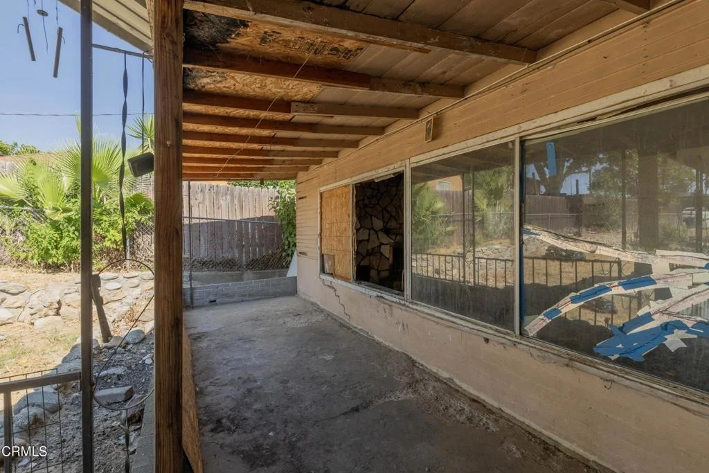 Photo of 3035 Lake Street