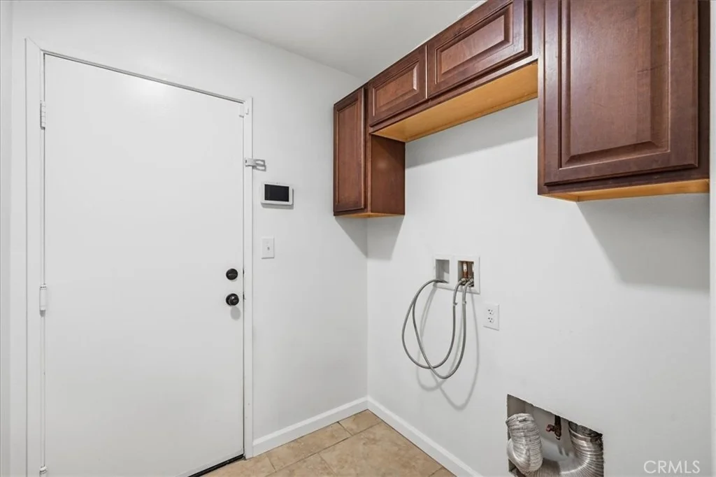 Photo of 781 Amherst