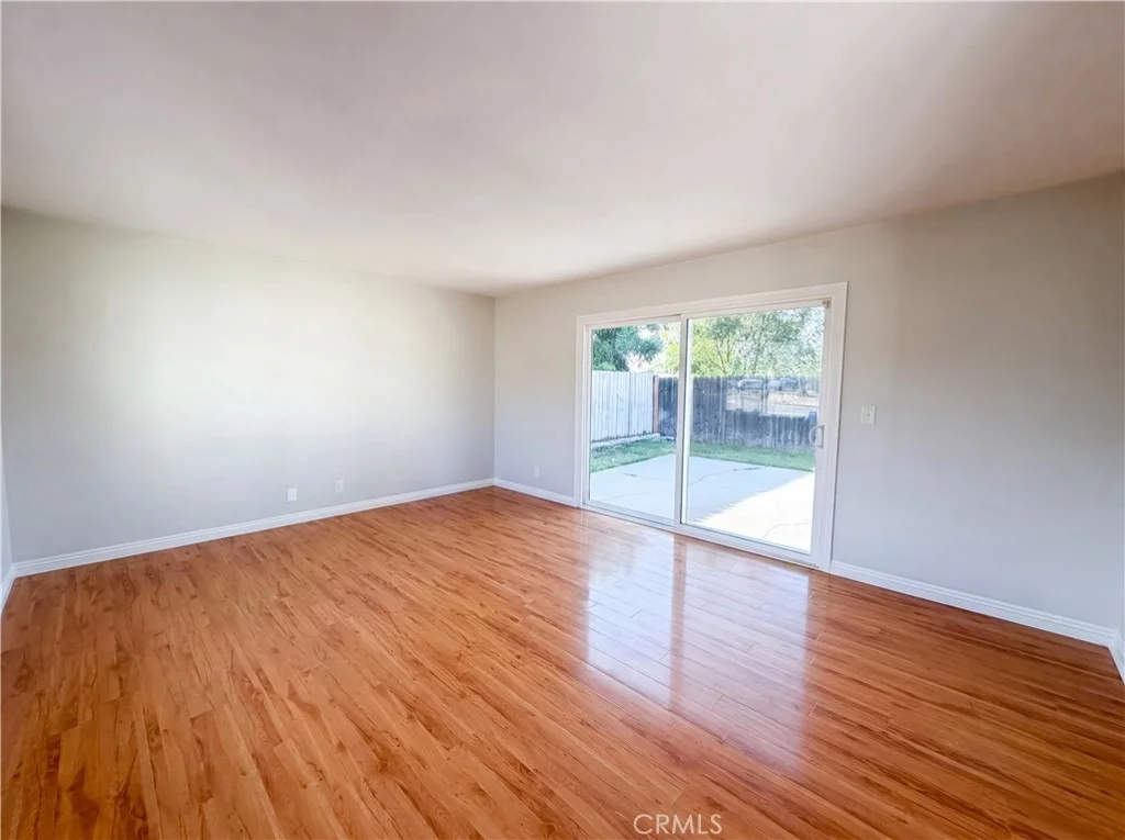 Photo of 27807 Pluto Street