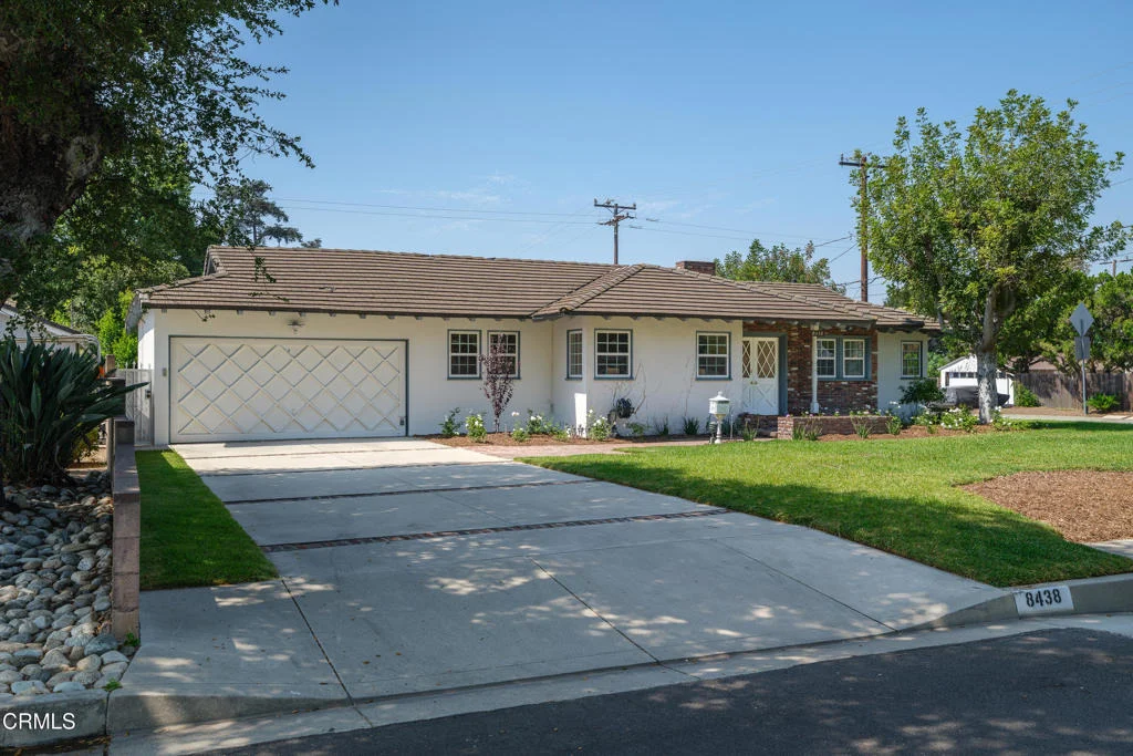 Photo of 8438 Beverly Drive