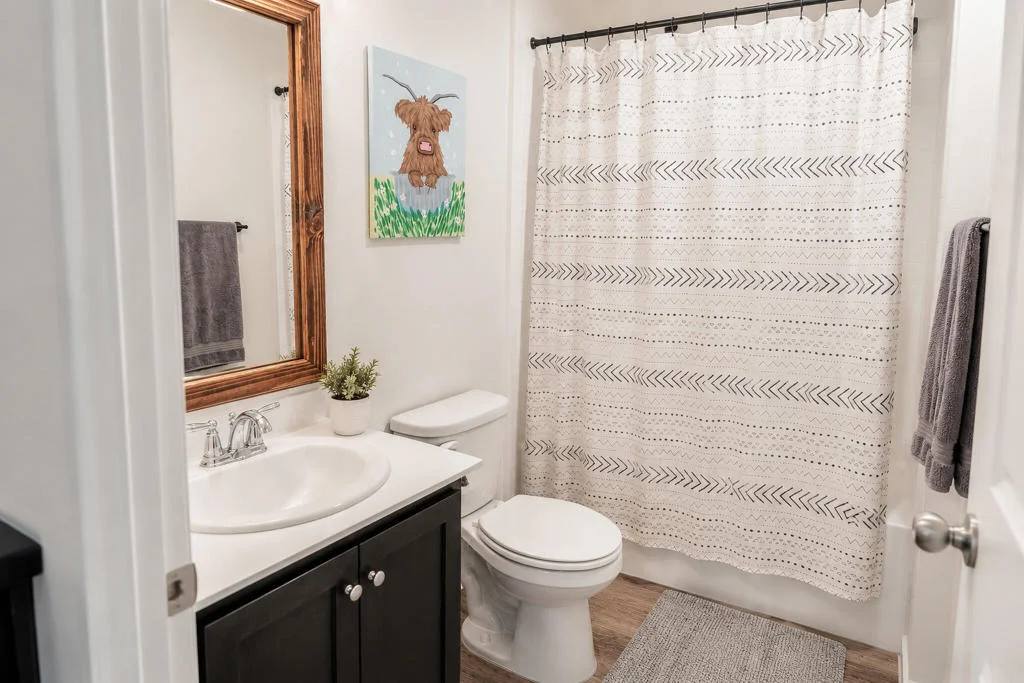 Photo of 1165 Heritage Drive