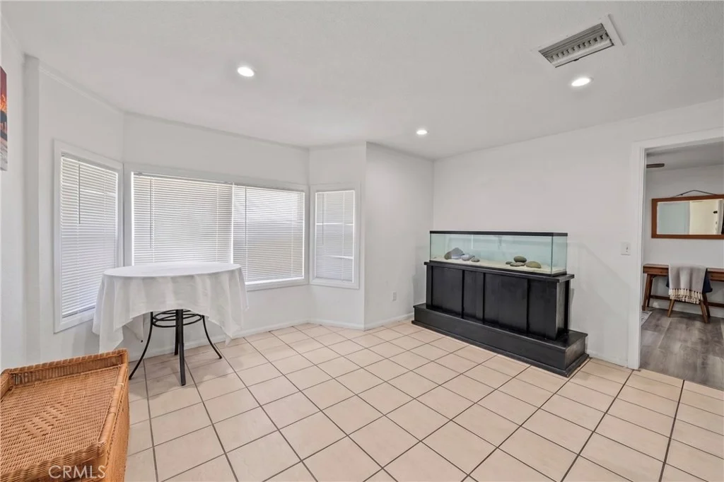 Photo of 212 W Kildare Street