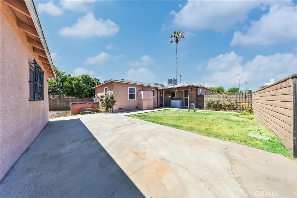 Photo of 3002 Doolittle Avenue