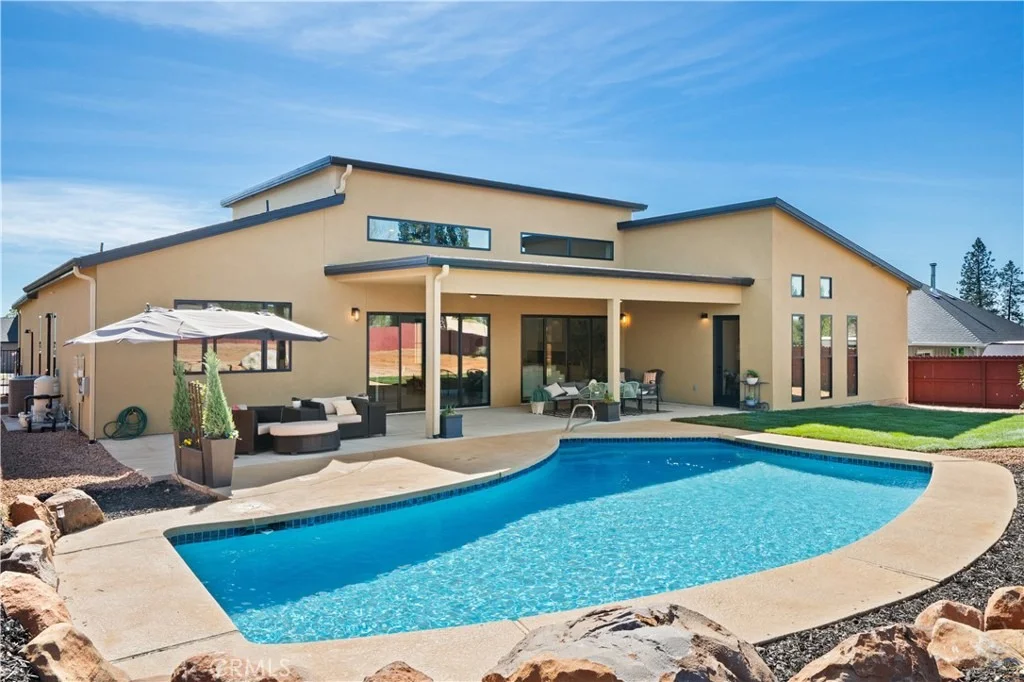 Photo of 5093 Malibu Drive
