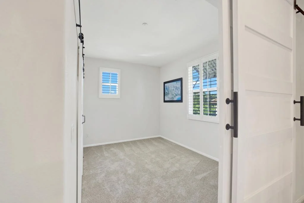 Photo of 1551 Fairway