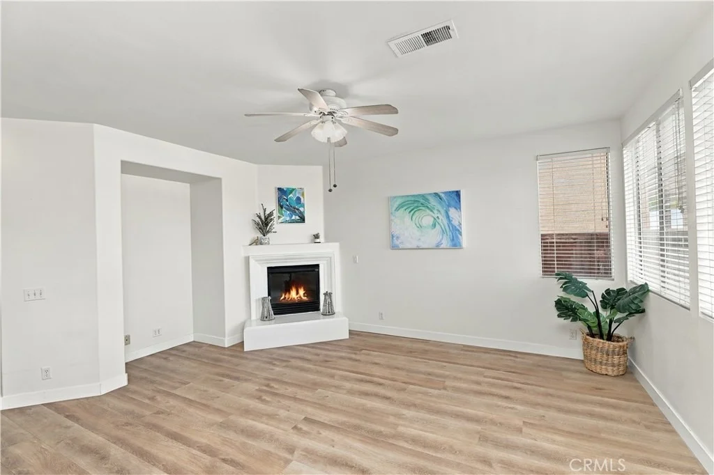 Photo of 8850 Flintridge
