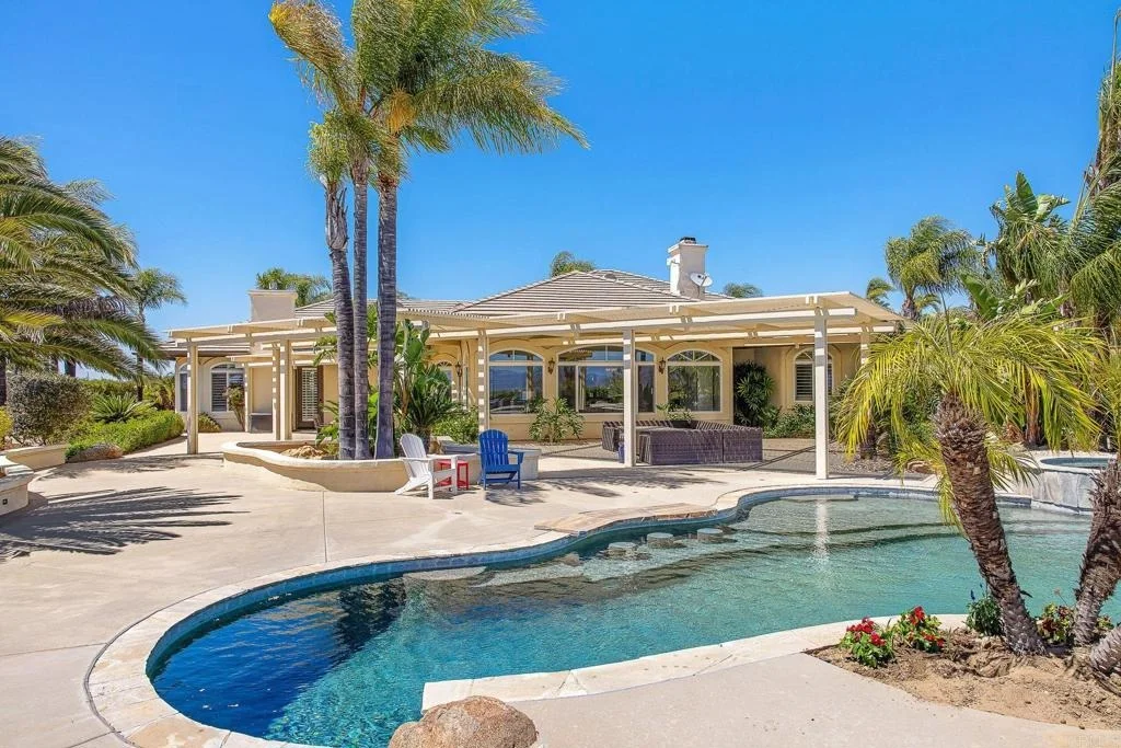 Photo of 1050 Ocean Vista Way