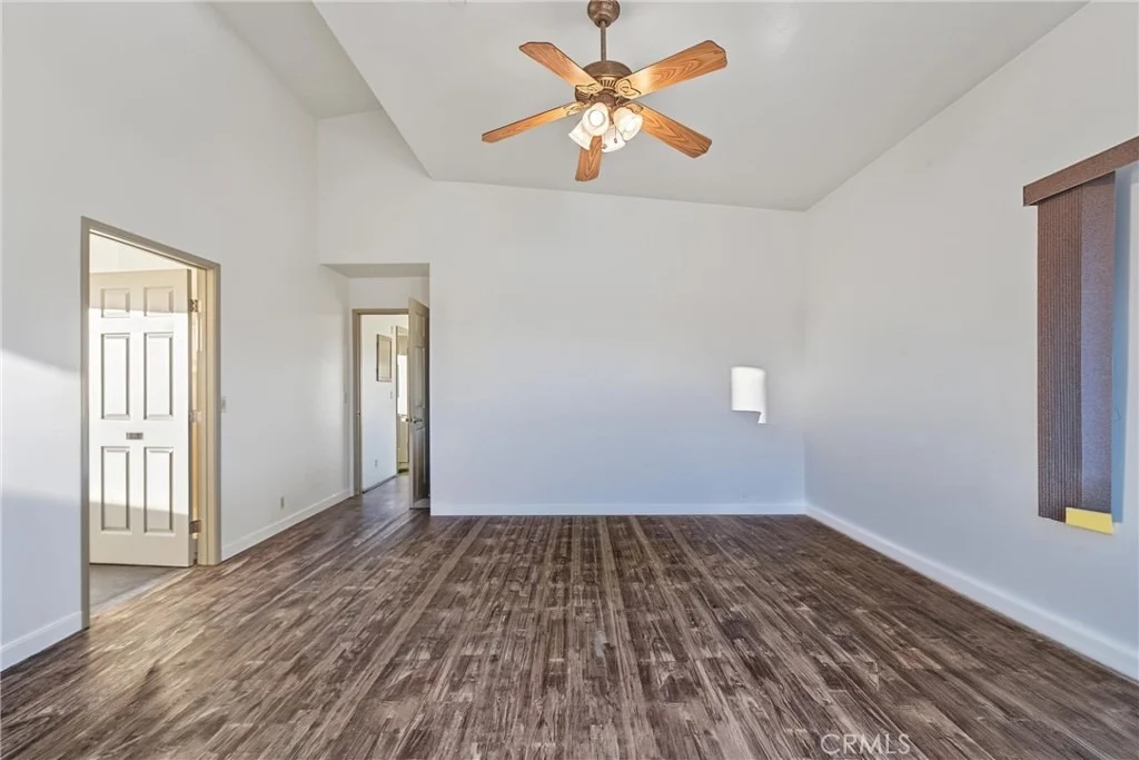 Photo of 37626 Cruces
