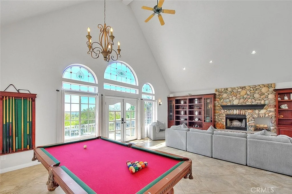 Photo of 750 Jericho