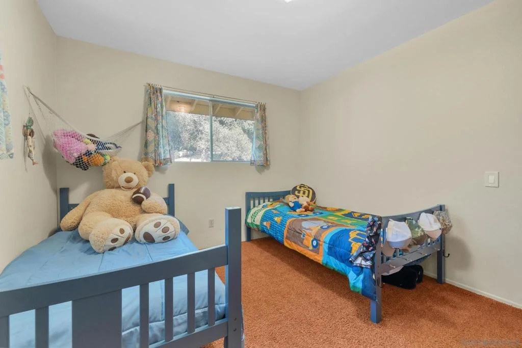 Photo of 2816 Heliotrope Dr