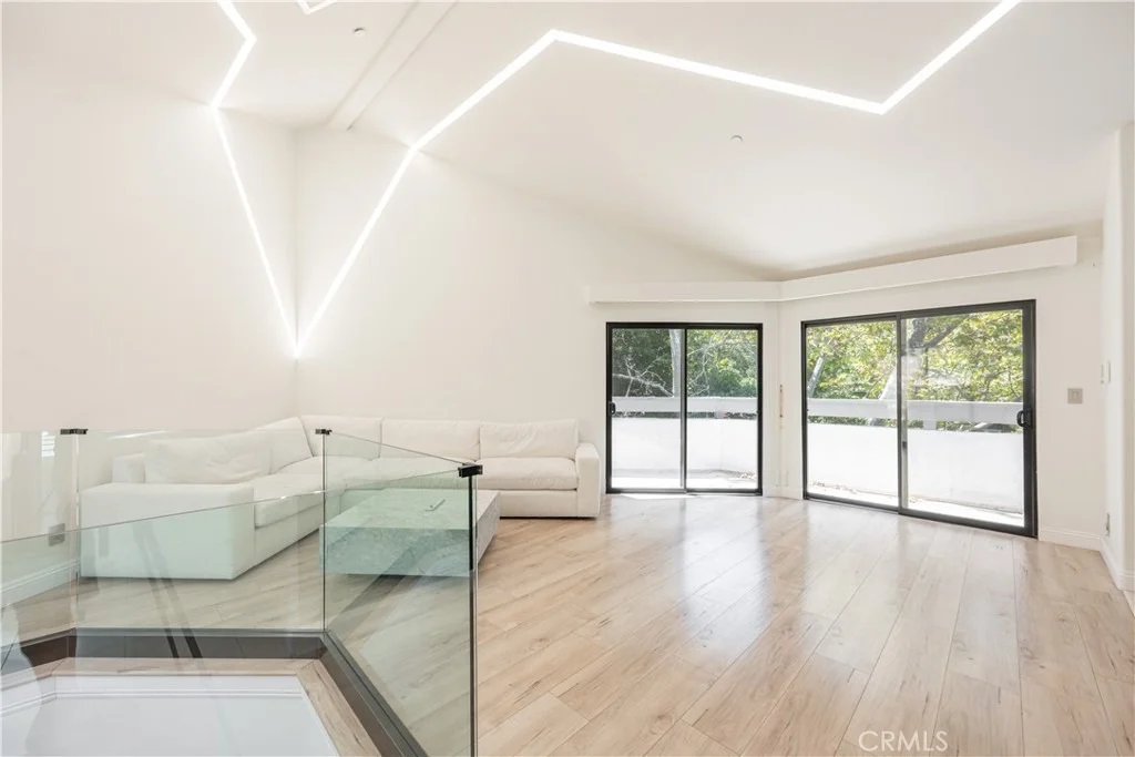 Photo of 1864 Arvin Drive