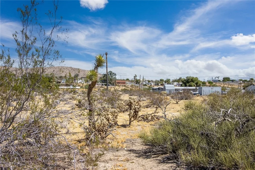 Photo of 61900 Verbena Road