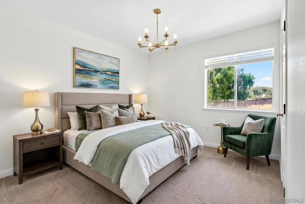 Photo of 9902 Saddleback Drive