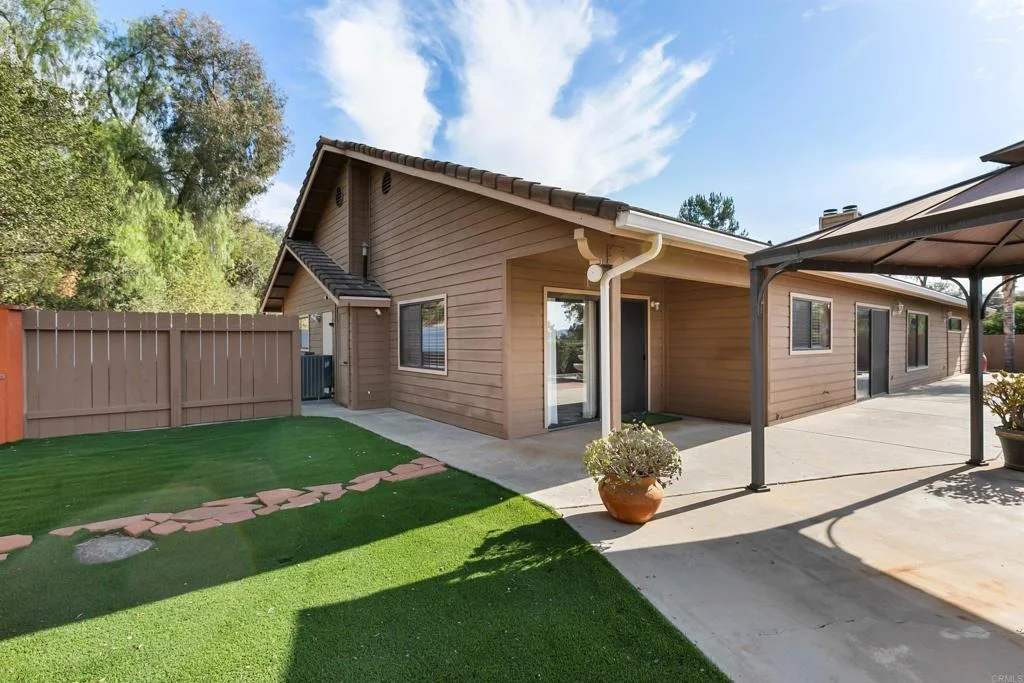 Photo of 2033 Lilac Lane