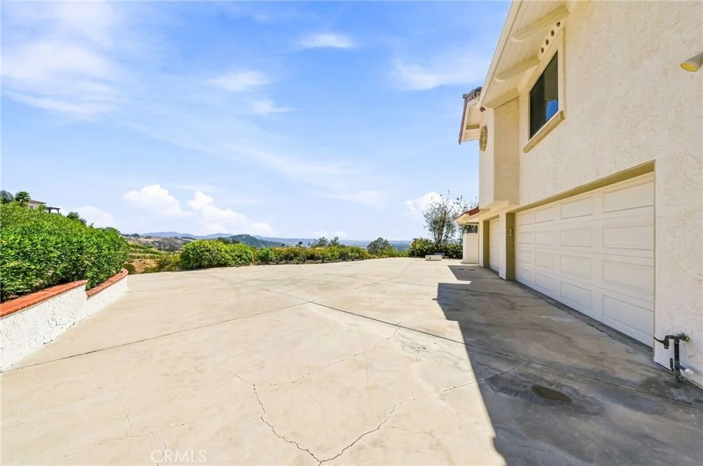 Photo of 2323 Wilt