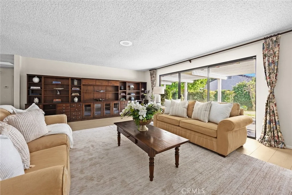 Photo of 1156 Altura Terrace