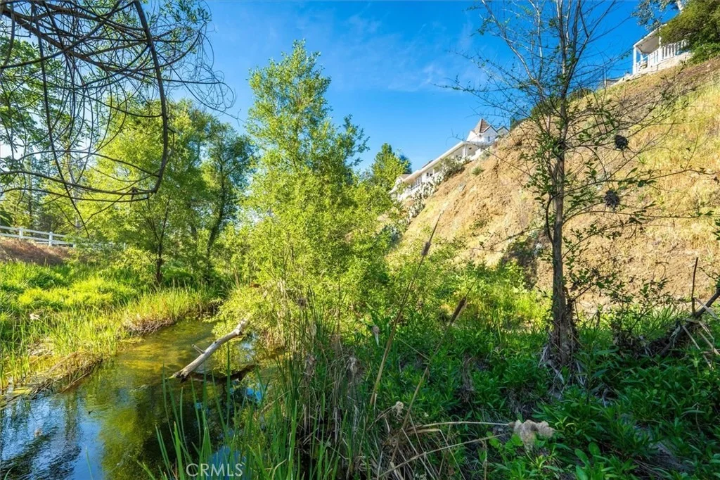 Photo of 28933 Wagon Road