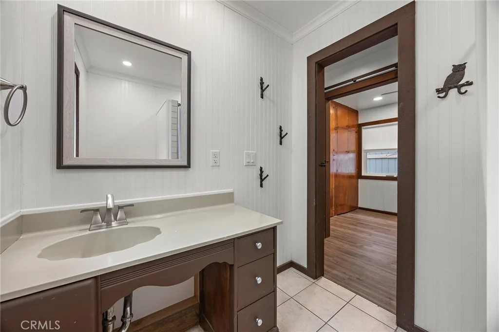 Photo of 23376 Crestline Road