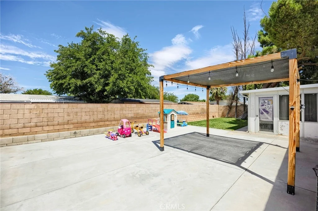 Photo of 37947 Janus Drive