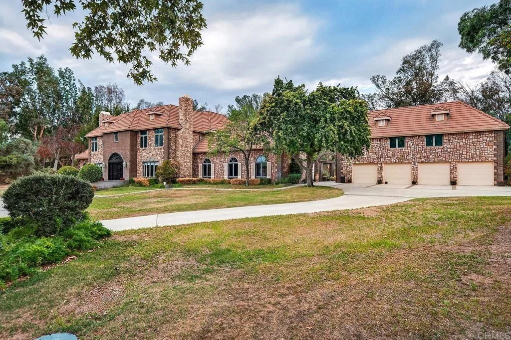 Photo of 36500 De Portola Road