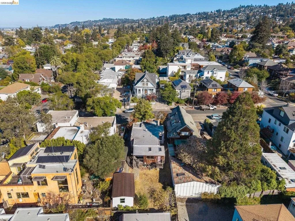 Photo of 1906 Vine St