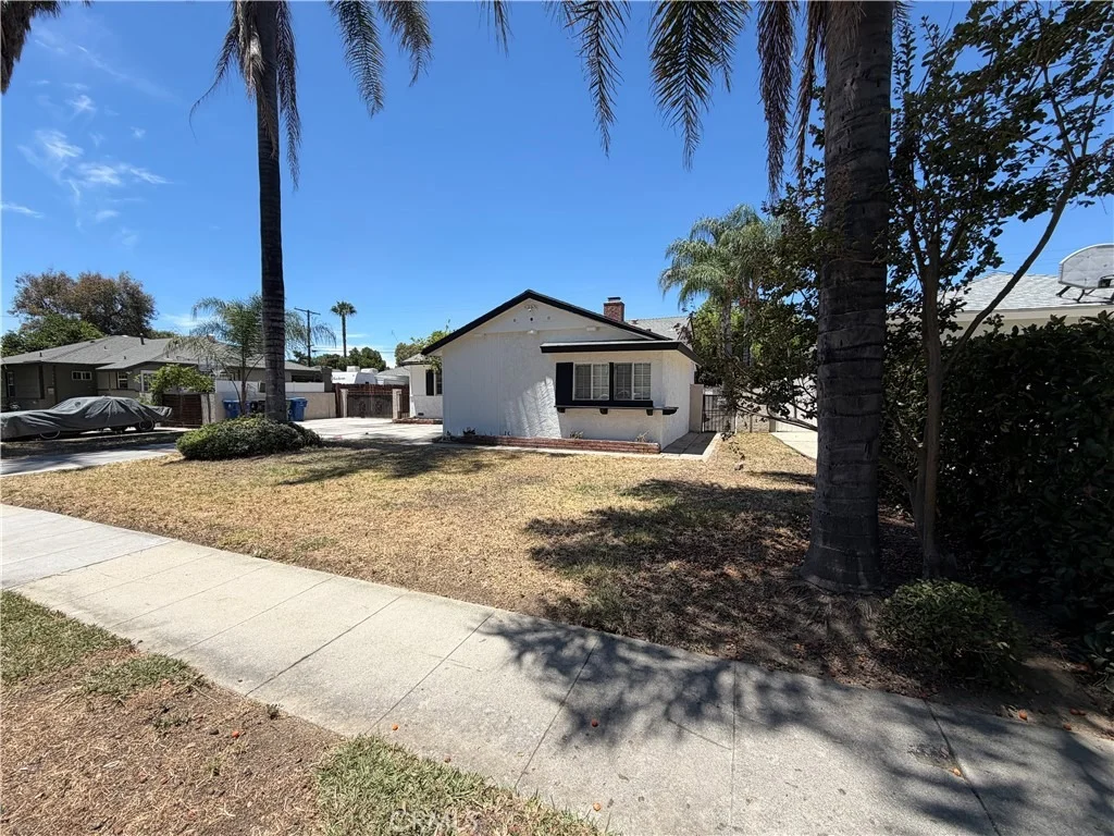 Photo of 8017 Lurline Avenue