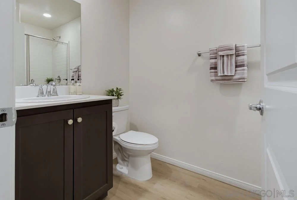 Photo of 5444 Starlight