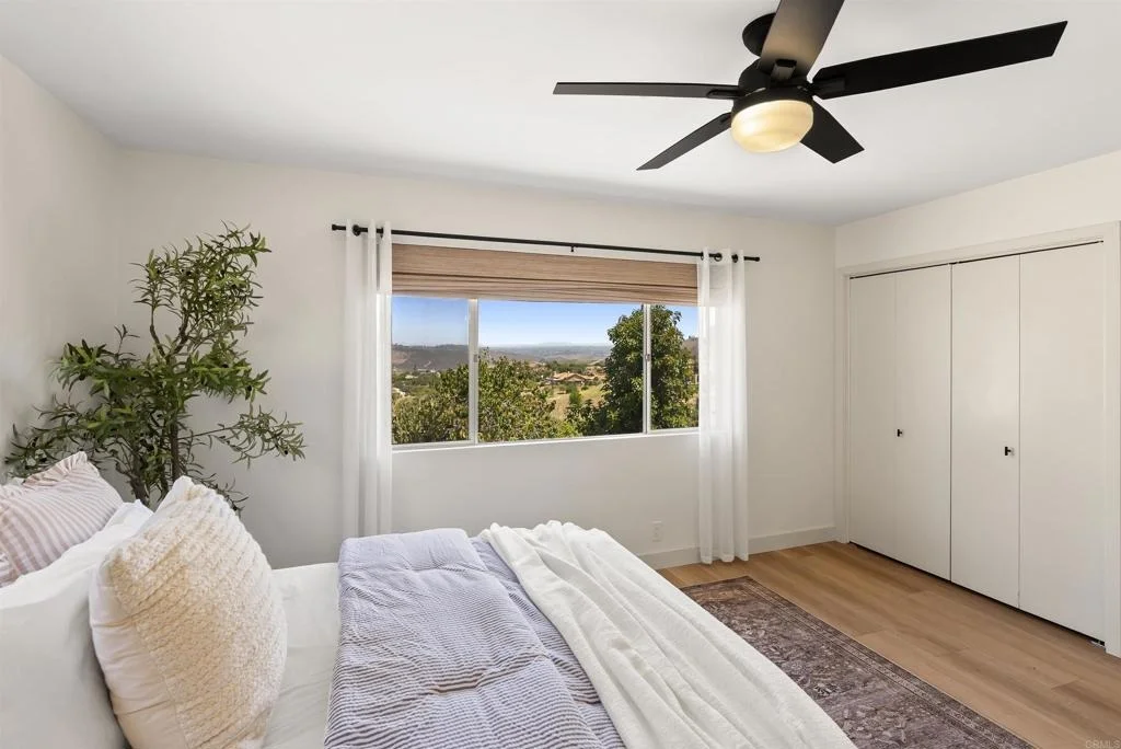 Photo of 1140 Evergreen Lane