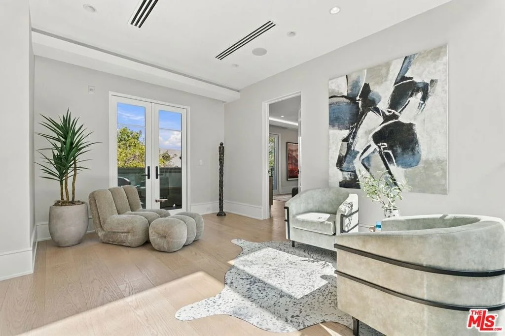 Photo of 509 N Elm Drive