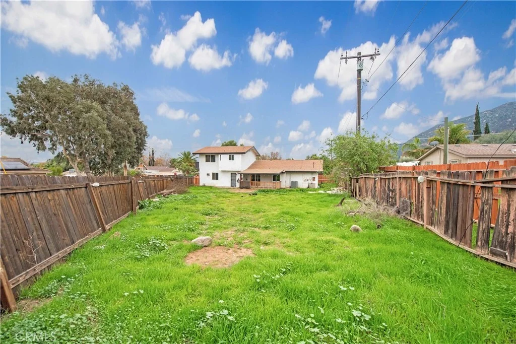 Photo of 17631 Cottrell