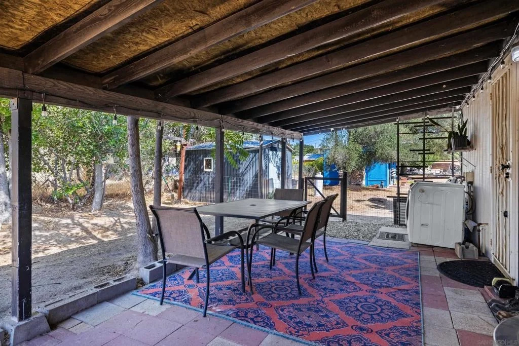 Photo of 2156 Ruby