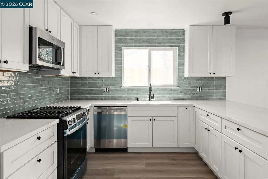 Photo of 26 Polaris Dr