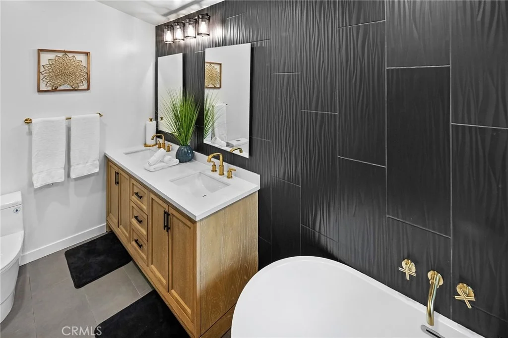 Photo of 39023 Waterview