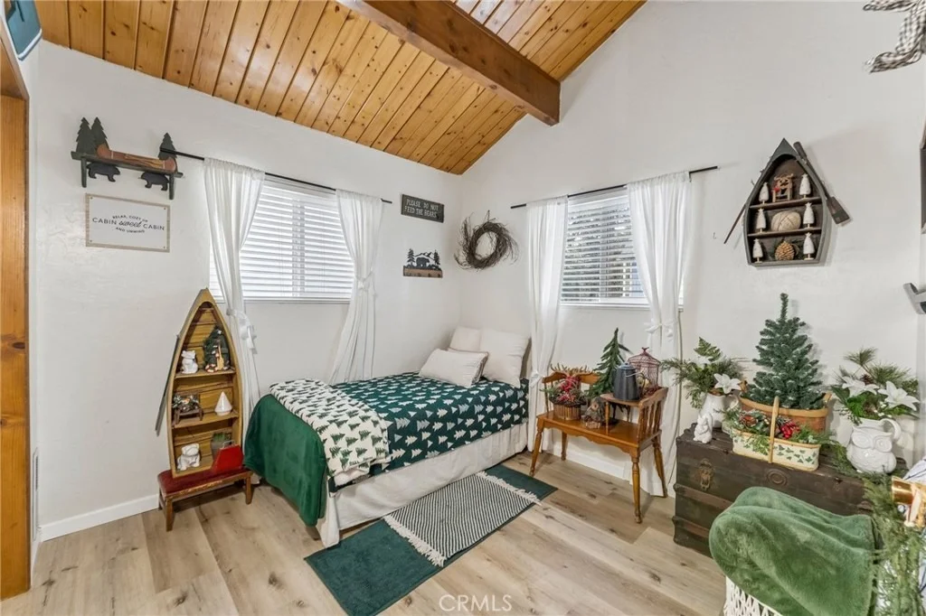 Photo of 33060 Keller Drive