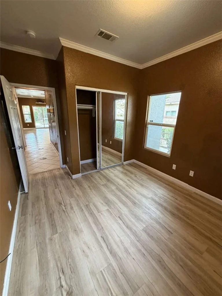 Photo of 43963 Glenraven Road